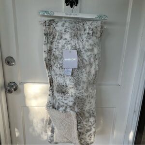 SHABBY CHIC Snow Leopard Plush FAUX FUR SHERPA Oversized THROW BLANKET